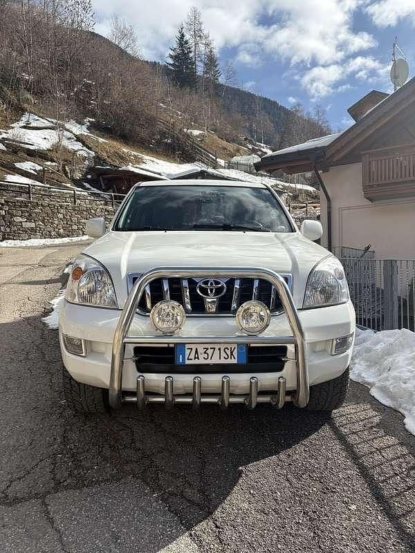 Usado Toyota Land Cruiser Sol 173 CV (127 kW) 2009 Blanco SUV