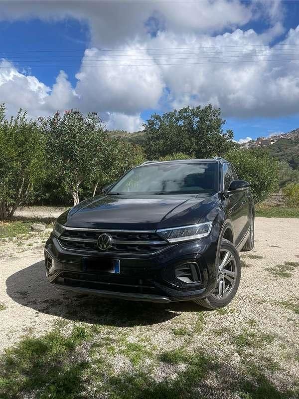 Usata VW T-Roc R-line 150 CV (110 kW) 2023 SUV