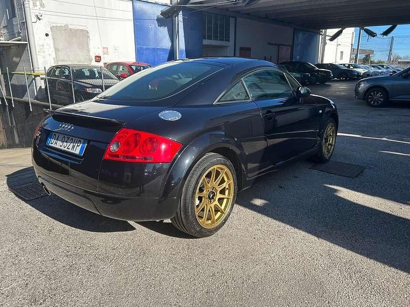Usata Audi TT Ambiente 179 CV (131 kW) 2006 Nero Coupé