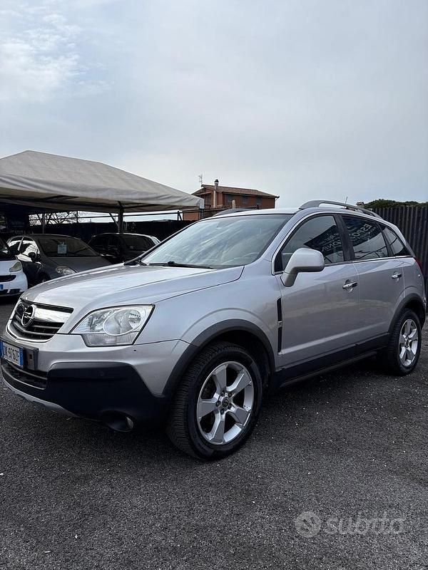 Usata Opel Antara 150 CV (110 kW) 2007 Grigio SUV