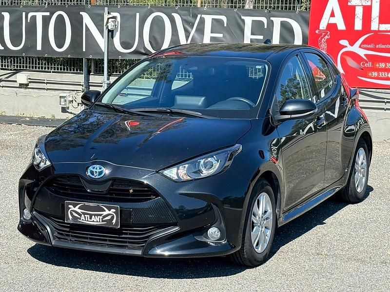 Usata Toyota Yaris Hybrid Business Edition 92 CV (67 kW) 2022 Nero Utilitaria