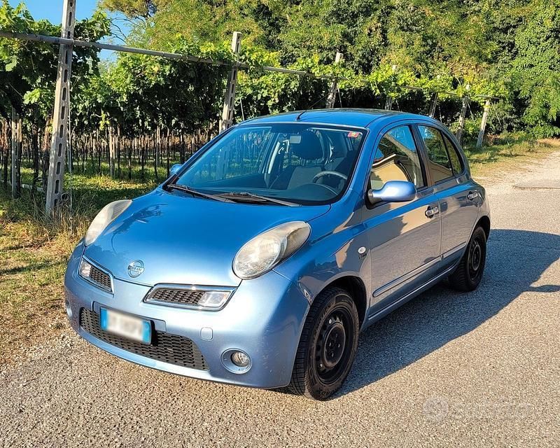 Second-hand Nissan Micra 78 CP (57 kW) 2009 Albastru Hatchback