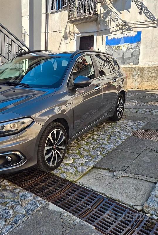 Usata Fiat Tipo 120 CV (88 kW) 2021 Grigio Station wagon