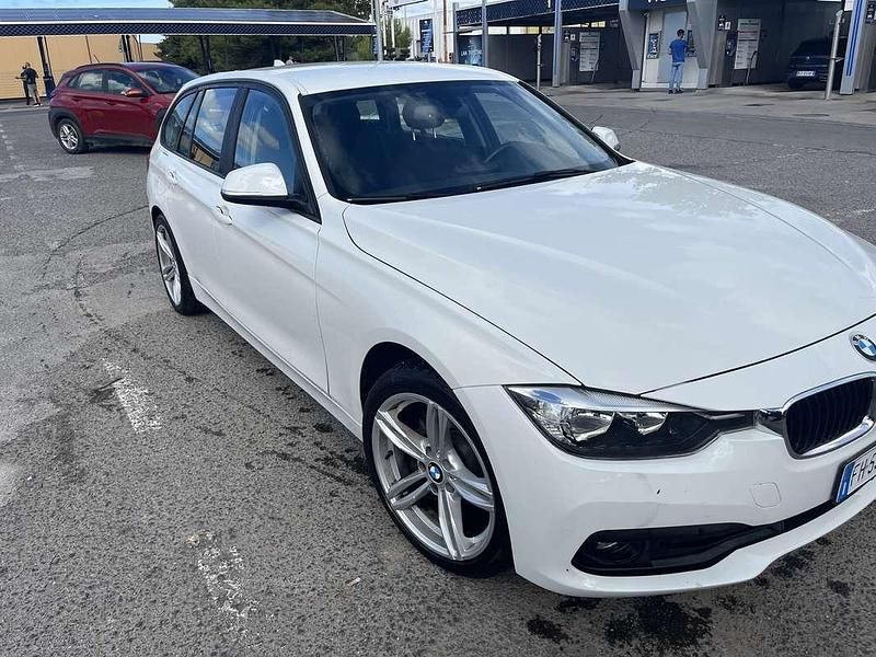 Usata BMW 318 Advantage 150 CV (110 kW) 2017 Bianco Station wagon