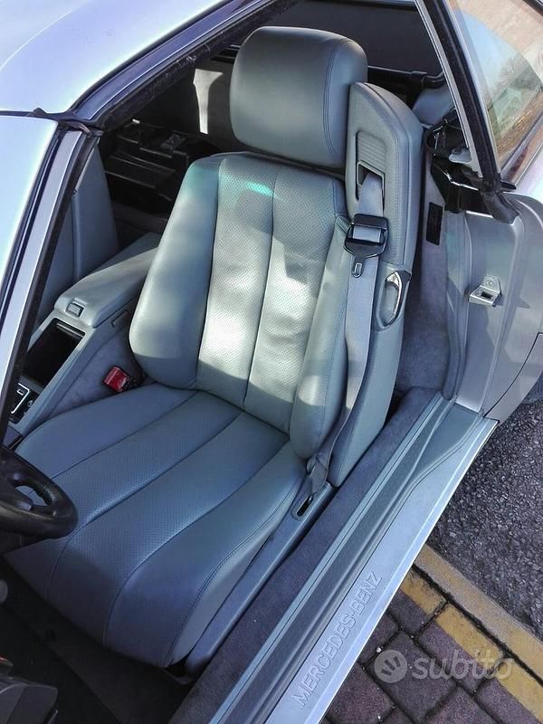 Usata Mercedes SL320 231 CV (169 kW) 1996 Grigio Cabrio