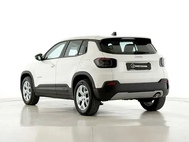 Usata Jeep Avenger Altitude 101 CV (74 kW) 2024 Bianco SUV
