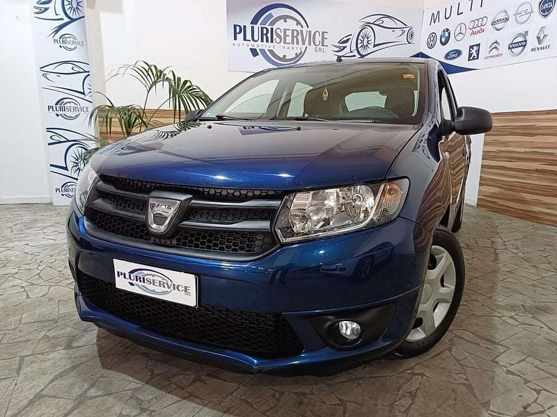Blu/azzurro Usata 2016 Dacia Sandero Lauréate Tre volumi | 4790 € (Ottimo prezzo) - Immagine 1/4