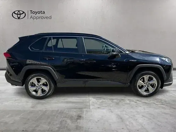 Usata Toyota RAV4 Hybrid 222 CV (163 kW) 2021 Nero SUV
