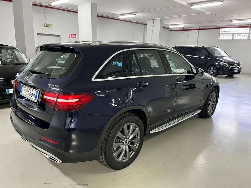 Usata Mercedes GLC250 Premium 204 CV (150 kW) 2018 Blu/azzurro SUV