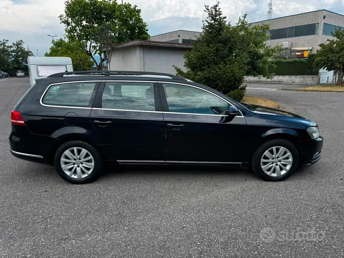 Usata VW Passat Highline 140 CV (102 kW) 2013 Nero Station wagon