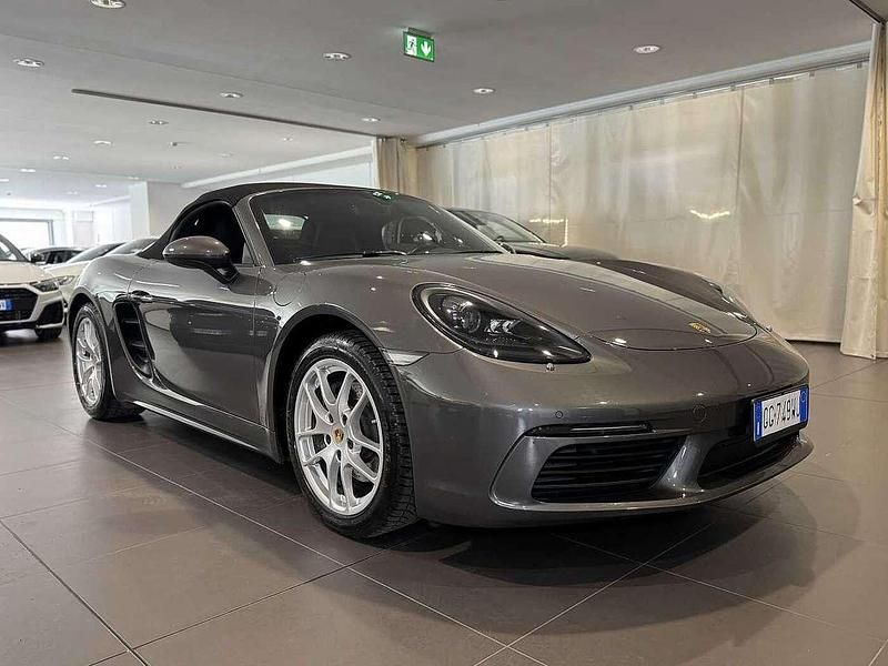 Usata Porsche 718 Boxster 299 CV (219 kW) 2021 Grigio Cabrio