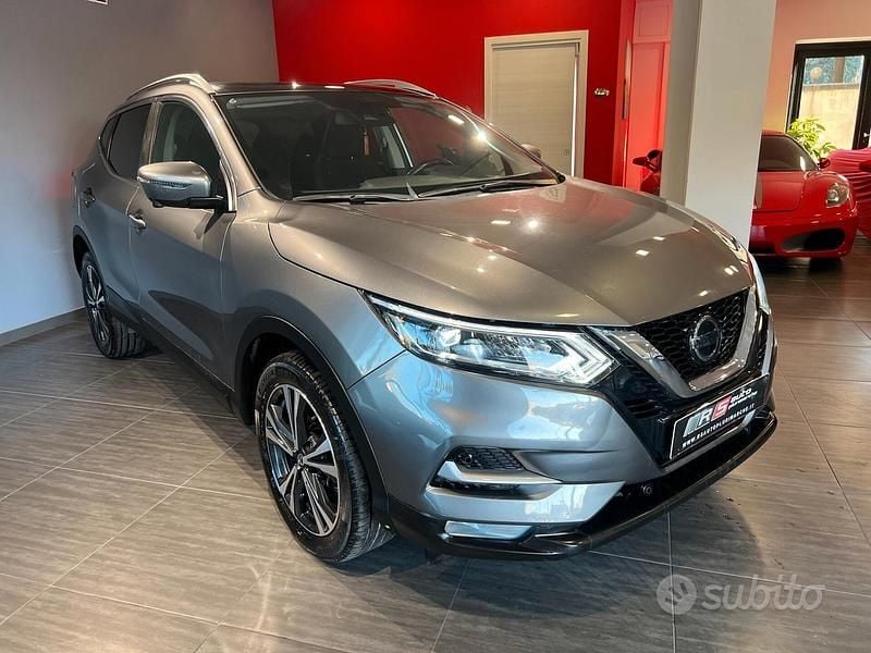 Usata Nissan Qashqai N-Connecta 116 CV (85 kW) 2021 Grigio SUV