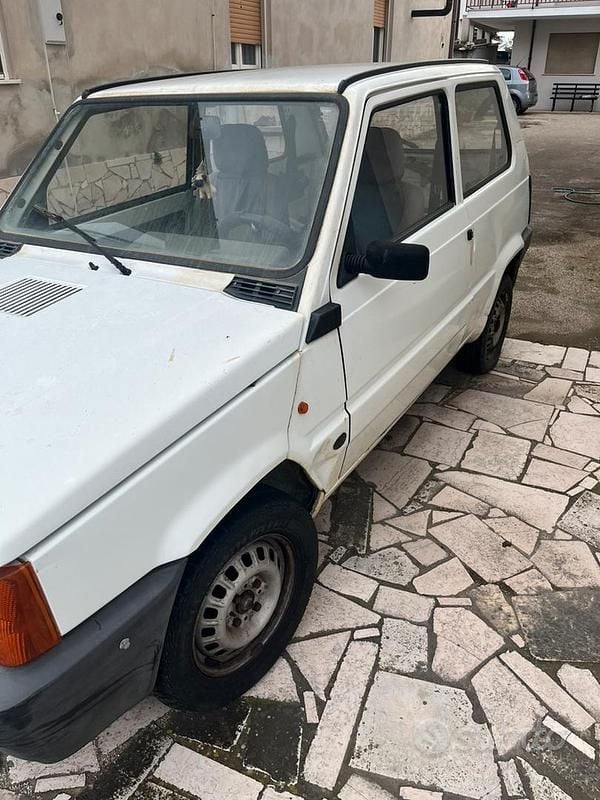 Usata Fiat Panda Young 39 CV (28 kW) 2003 Utilitaria