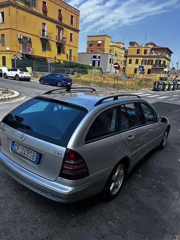 Usata Mercedes C220 Elegance 143 CV (105 kW) 2003 Station wagon