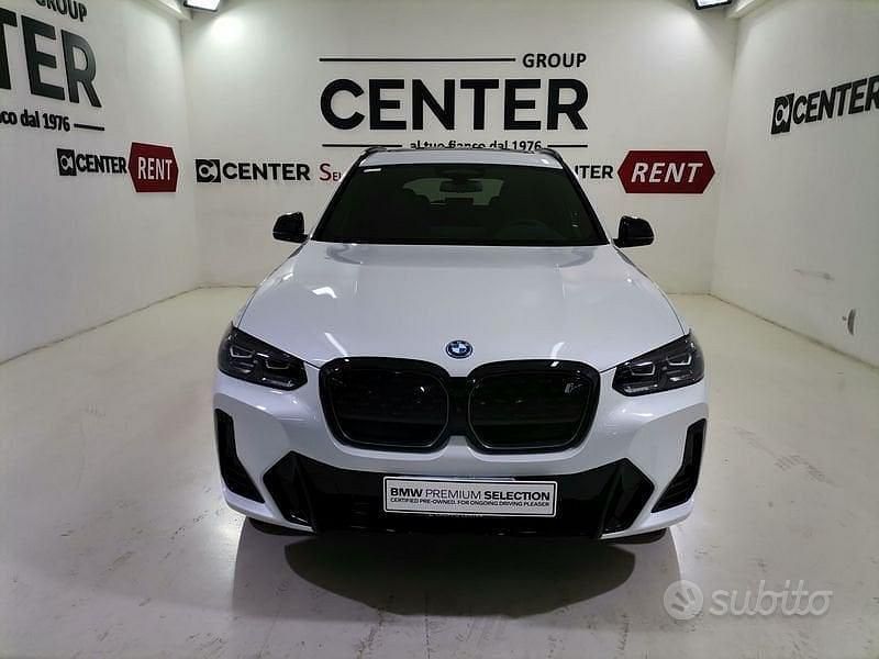 Usata BMW iX3 Impressive 80 kW (109 CV) 2024 Bianco SUV