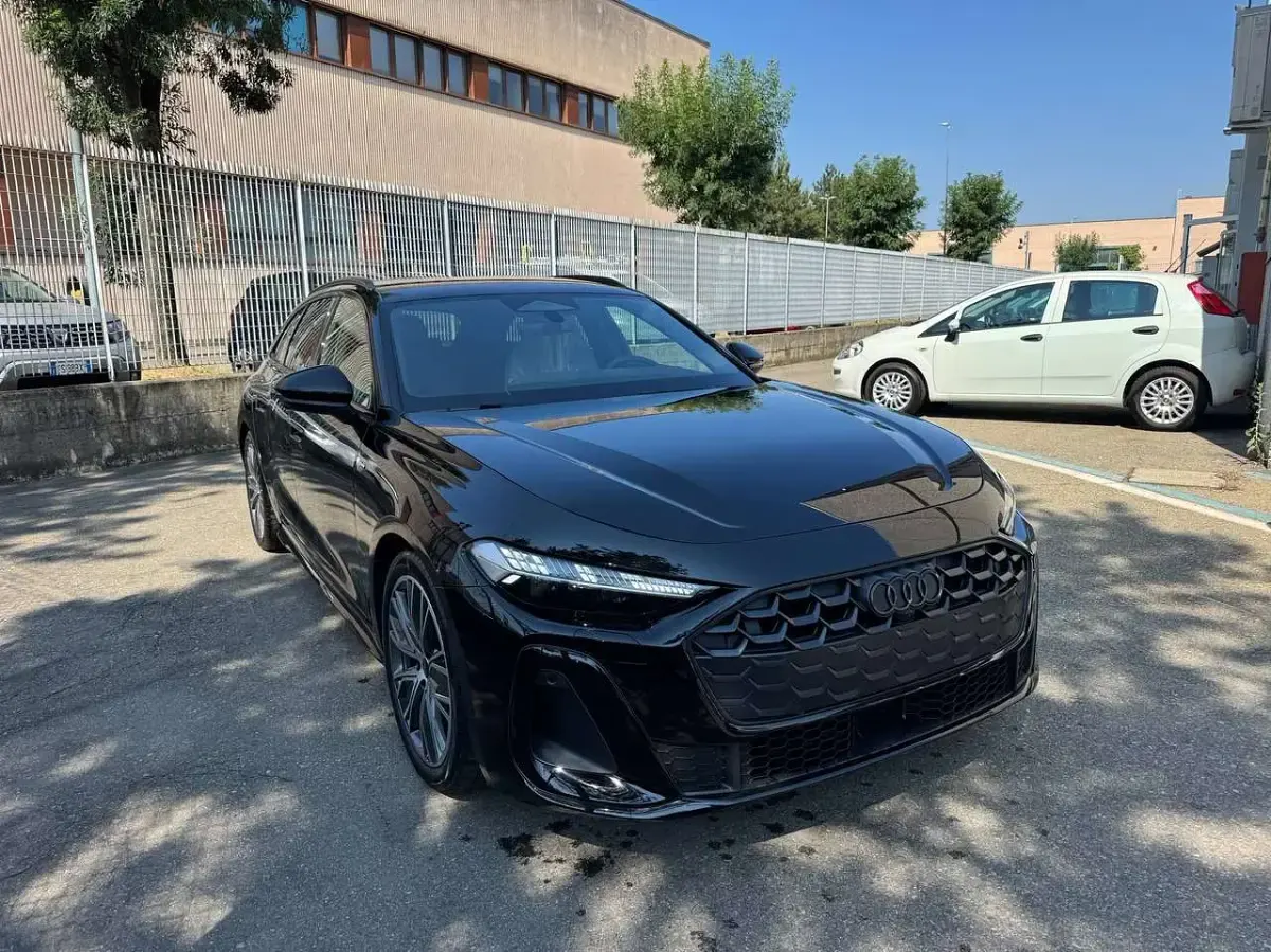 Nuova Audi A5 S-Line 204 CV (150 kW) 2025 Nero Station wagon