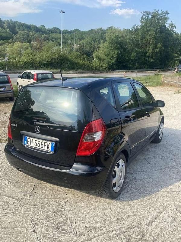 Occasion Mercedes A160 Edition 95 ch (69 kW) 2011 Noir Monospace
