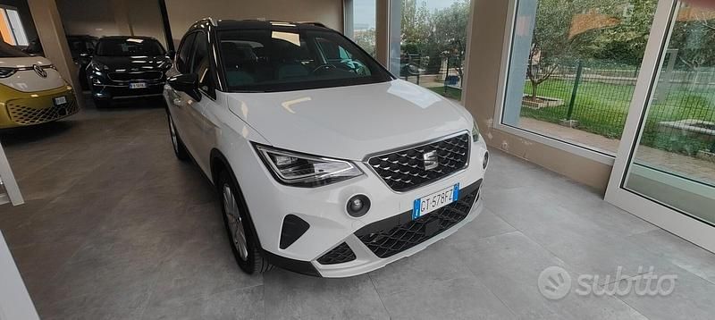 Usata Seat Arona Xperience 95 CV (69 kW) 2024 Bianco SUV