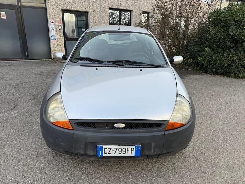 Usata Ford Ka Collection 69 CV (50 kW) 2006 Argento Utilitaria