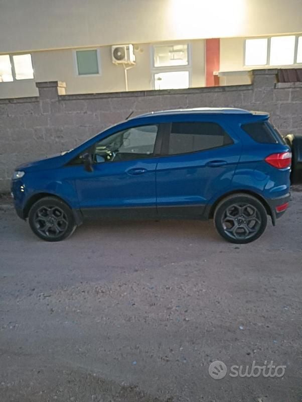 Usata Ford Ecosport Titanium 90 CV (66 kW) 2015 Blu SUV