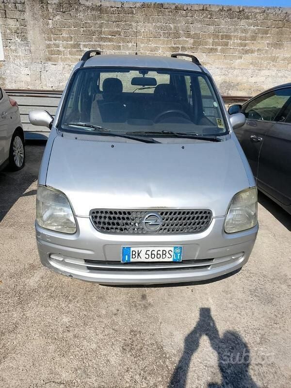 Grigio Usata 2000 Opel Agila Due volumi | 1200 € (Buon prezzo) - Immagine 1/4