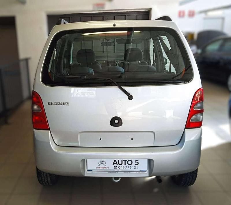 Usata Suzuki Wagon R+ GL 94 CV (69 kW) 2003 Alluminio Monovolume