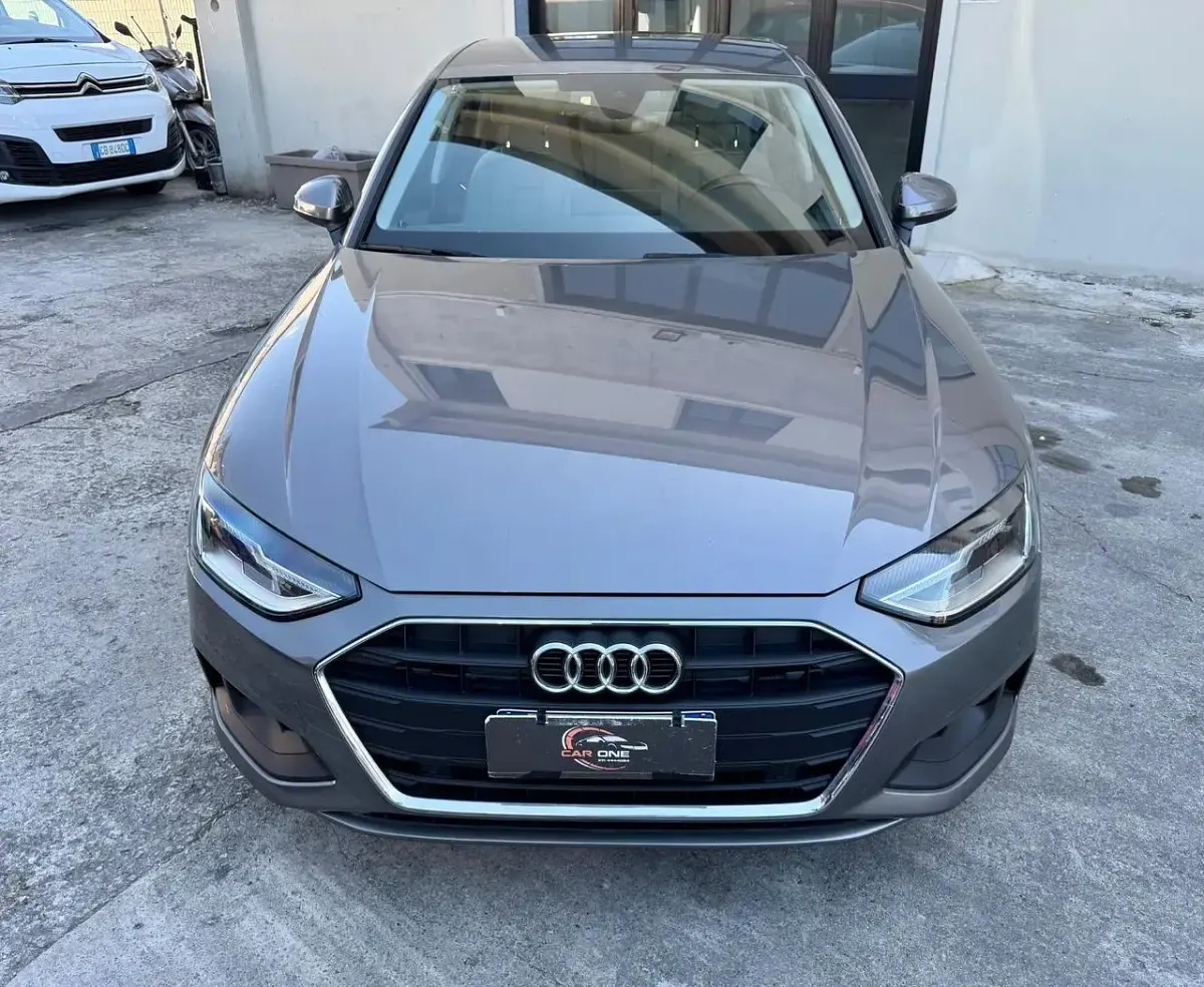 Usata Audi A4 S-Line 163 CV (119 kW) 2021 Grigio Berlina
