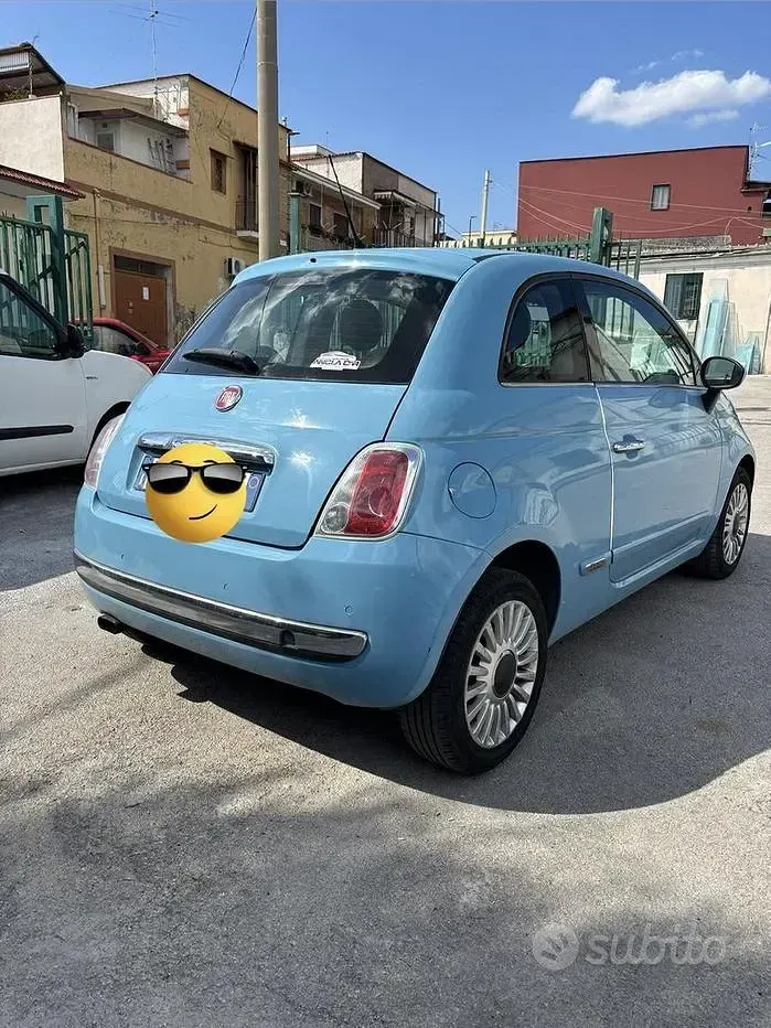 Usata Fiat 500 85 CV (62 kW) 2011 Bluazzurro Utilitaria