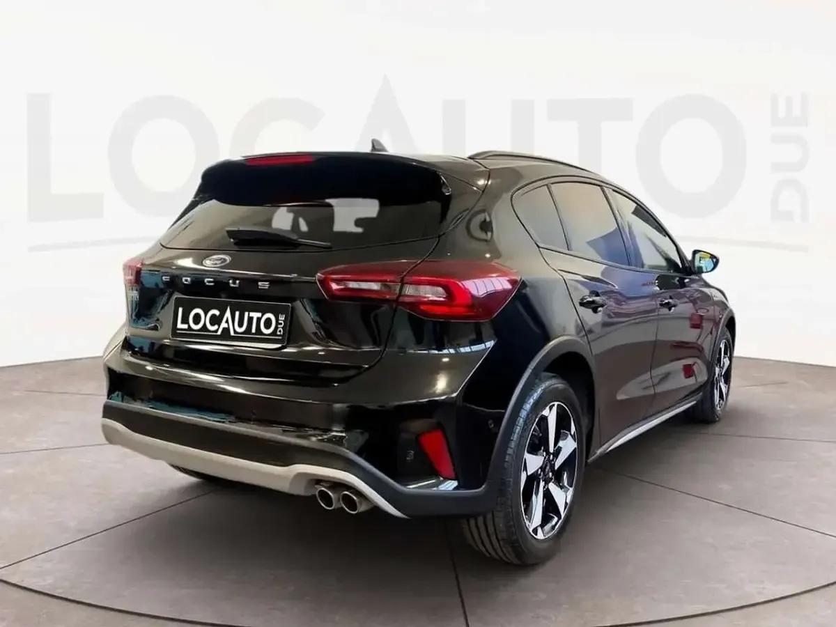 Usata Ford Focus Active 155 CV (114 kW) 2024 Nero SUV