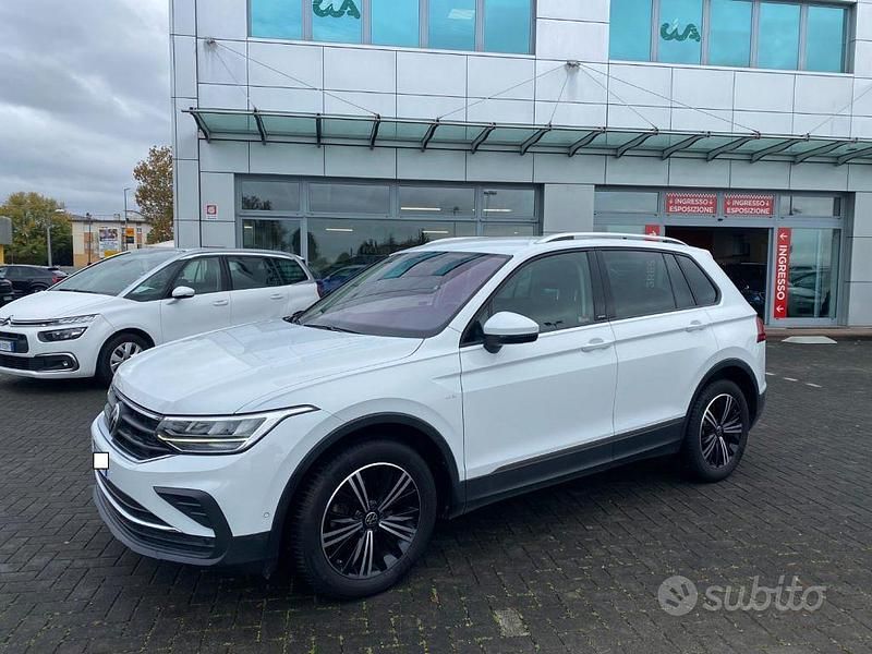 Usata VW Tiguan Life 150 CV (110 kW) 2021 Bianco SUV