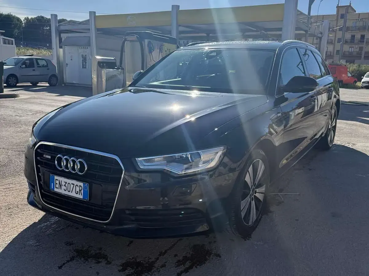 Usata Audi A6 Advanced Plus 177 CV (130 kW) 2012 Nero Station wagon