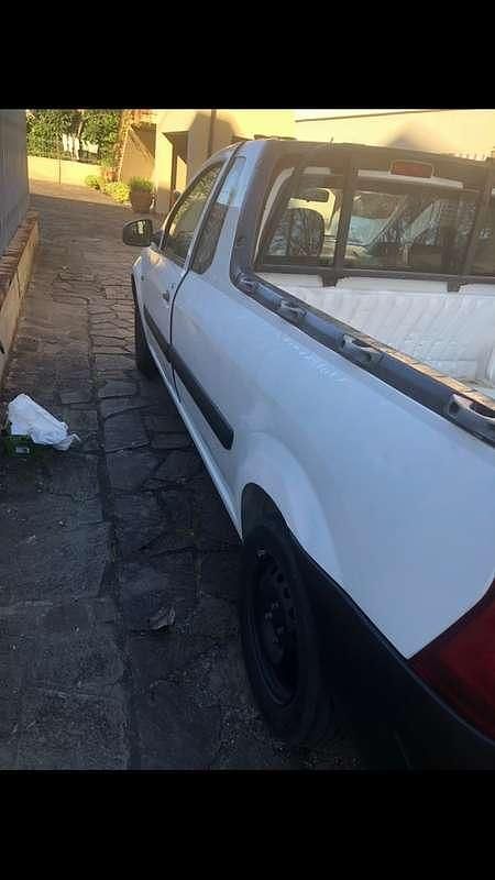 Usata Dacia Logan Pick-Up 84 CV (61 kW) 2012 Bianco Pick-up