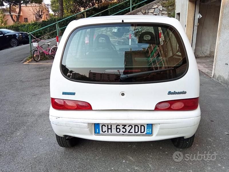 Usata Fiat Seicento 54 CV (39 kW) 2003 Bianco Utilitaria