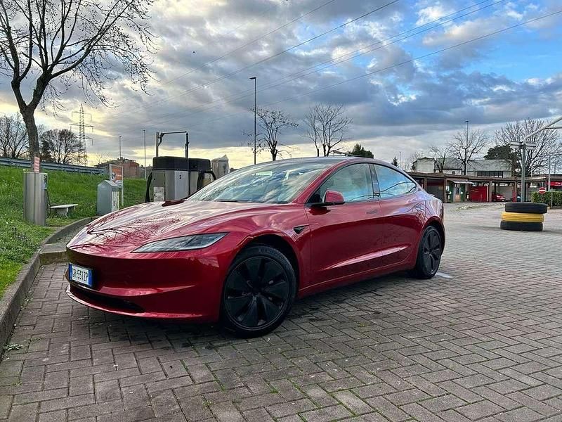 Usata Tesla Model 3 Long Range AWD 152 kW (208 CV) 2023 Berlina