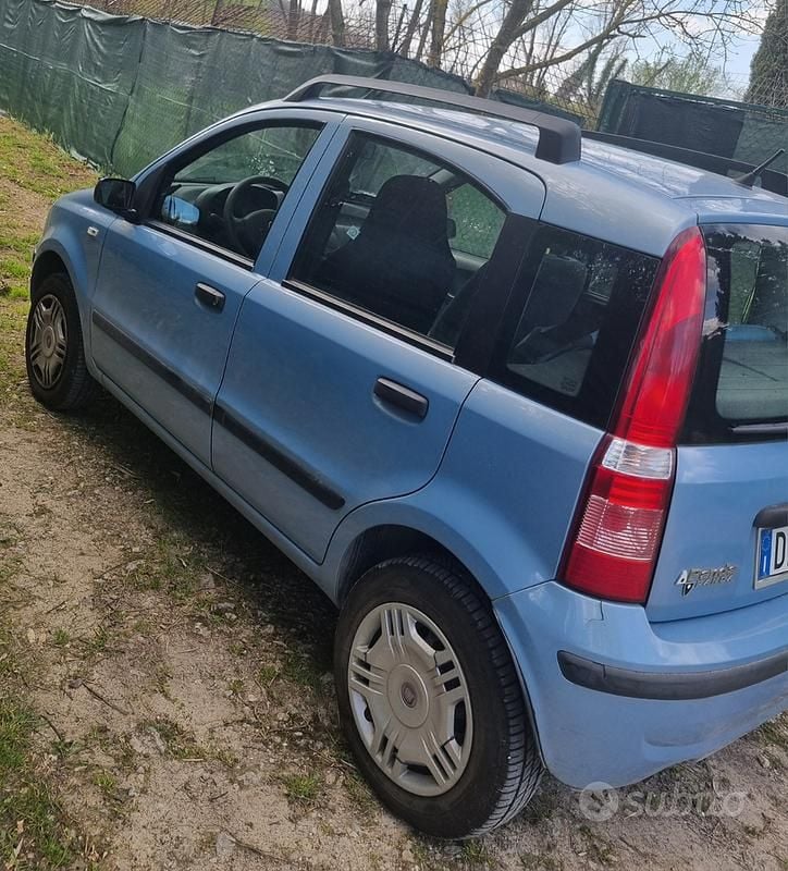 Usata Fiat Panda 77 CV (56 kW) 2009 Blu Utilitaria