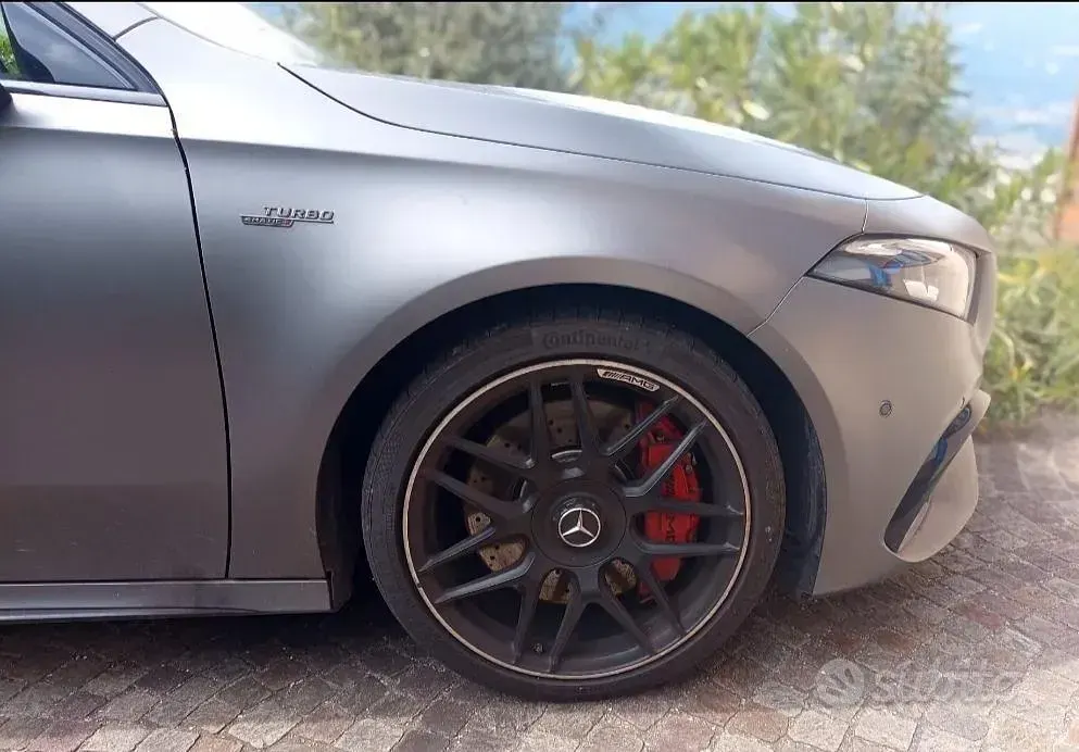 Usata Mercedes A45 AMG AMG 421 CV (309 kW) 2024 Grigio Utilitaria