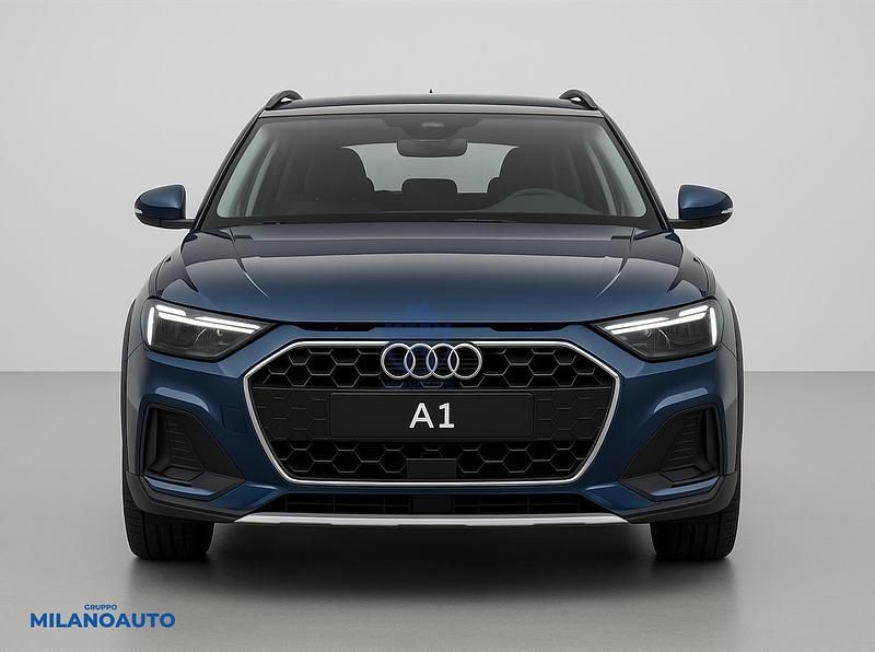 Usata Audi A1 Comfort 95 CV (69 kW) 2025 Blu SUV