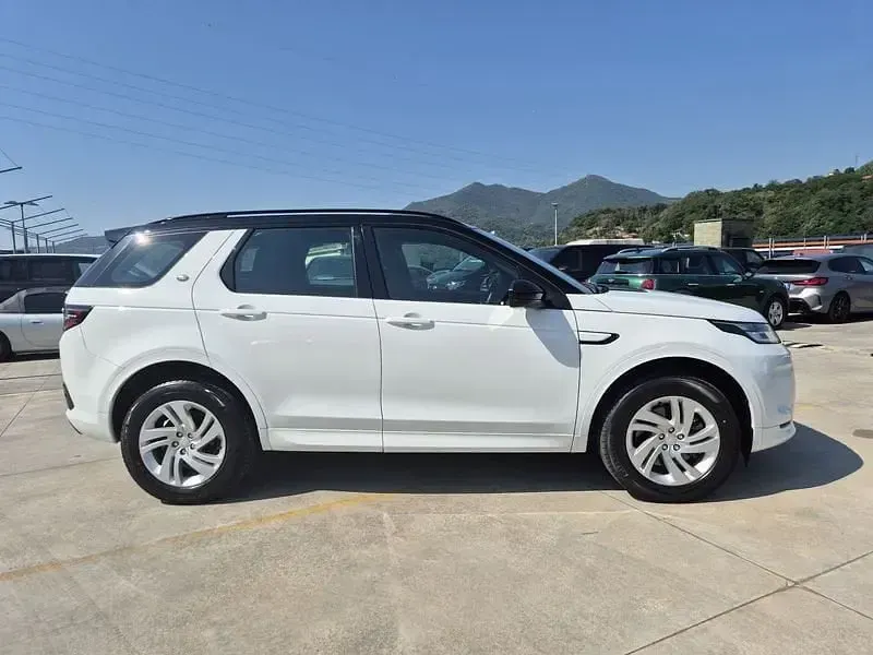 Usata Land Rover Discovery Sport R-Dynamic 163 CV (119 kW) 2023 Bianco SUV