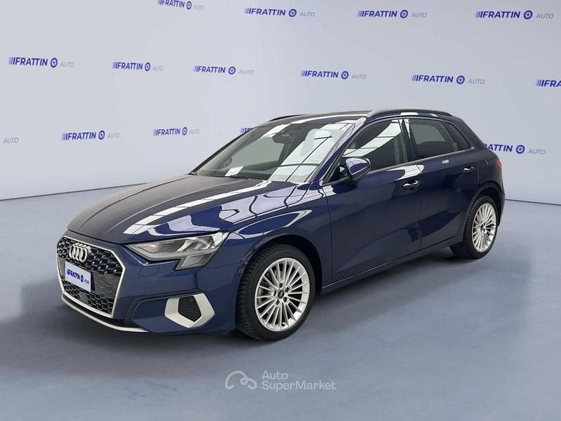 Usata Audi A3 e-tron Advanced 110 CV (80 kW) 2024 Blu Utilitaria