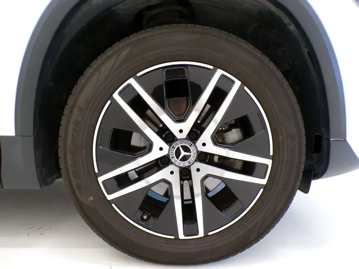 Usata Mercedes GLA180 116 CV (85 kW) 2021 Bianco SUV