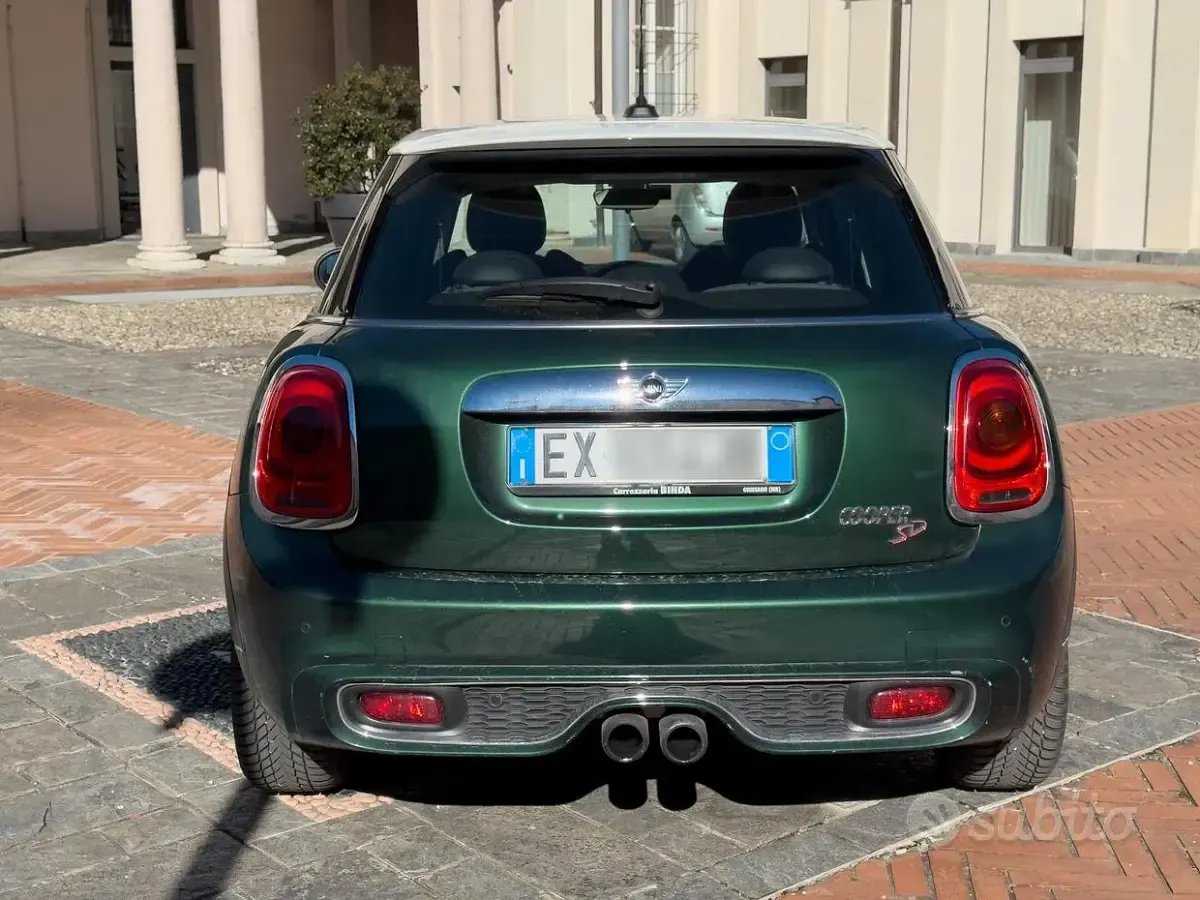 Usata Mini John Cooper Works 170 CV (125 kW) 2014 Verde Utilitaria