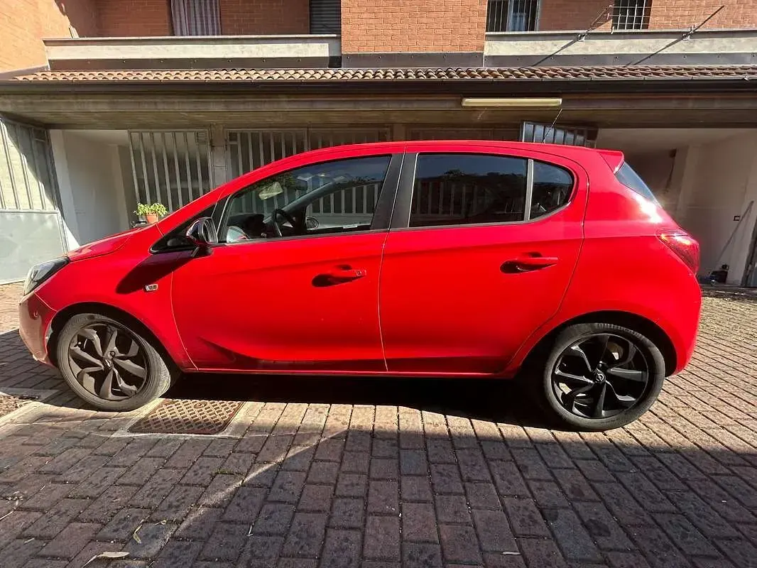 Usata Opel Corsa 90 CV (66 kW) 2017 Rosso Utilitaria
