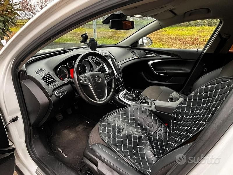 Usata Opel Insignia 180 CV (132 kW) 2009 Berlina