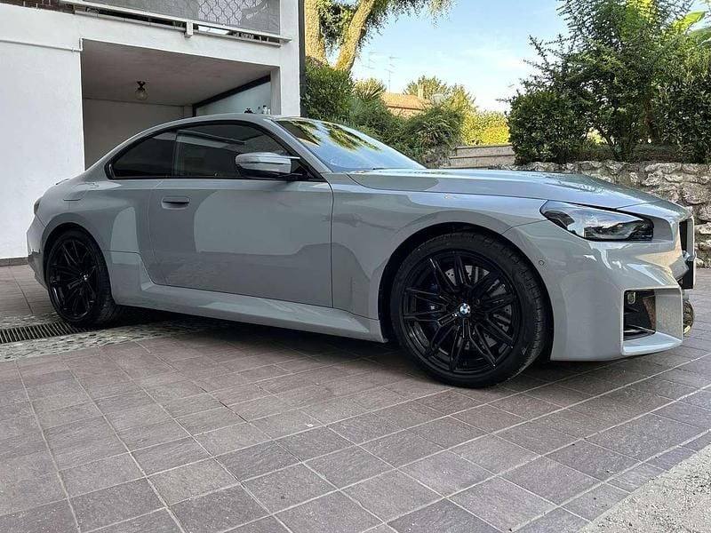 Grigio Usata 2024 BMW M2 Coupé | 64.890 € (Ottimo prezzo) - Immagine 1/4