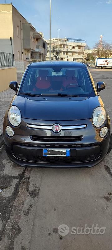 Nero Usata 2015 Fiat 500L Monovolume | 7700 € (Cara) - Immagine 1/4