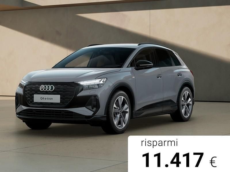 Nuova Audi Q4 e-tron Ambiente 88 kW (121 CV) 2026 Grigio selce SUV