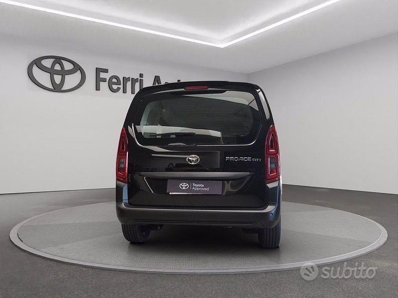 Nuova Toyota Proace City City 130 CV (95 kW) 2025 Nero Monovolume