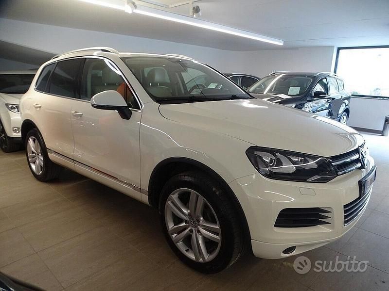 Usata VW Touareg 245 CV (180 kW) 2011 Bianco SUV