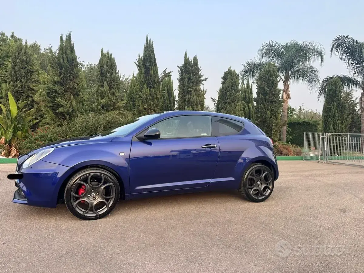 Usata Alfa Romeo MiTo 120 CV (88 kW) 2016 Bluazzurro Utilitaria
