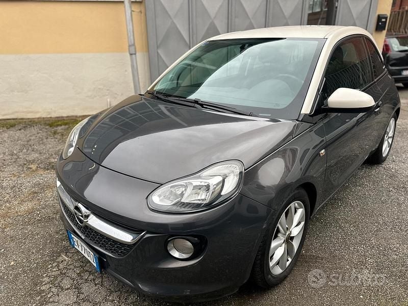 Usata Opel Adam 70 CV (51 kW) 2014 Grigio Utilitaria